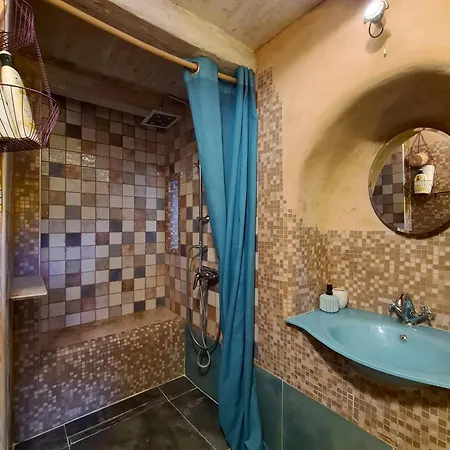 Stonehome Pojata