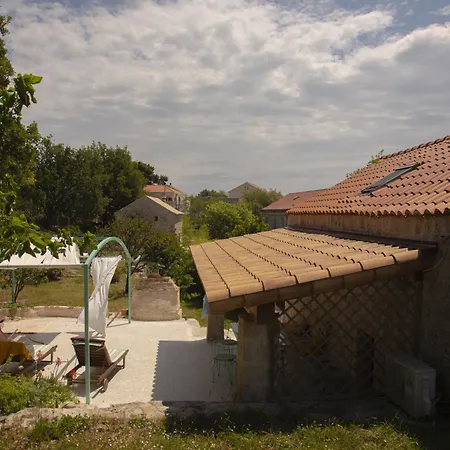 Stonehome Pojata Villa *