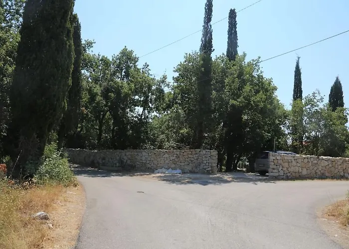 Stonehome Pojata Mocici