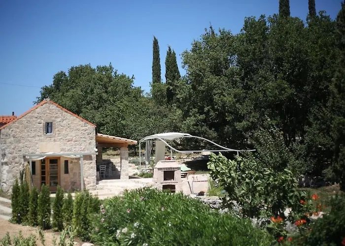 Villa Stonehome Pojata *